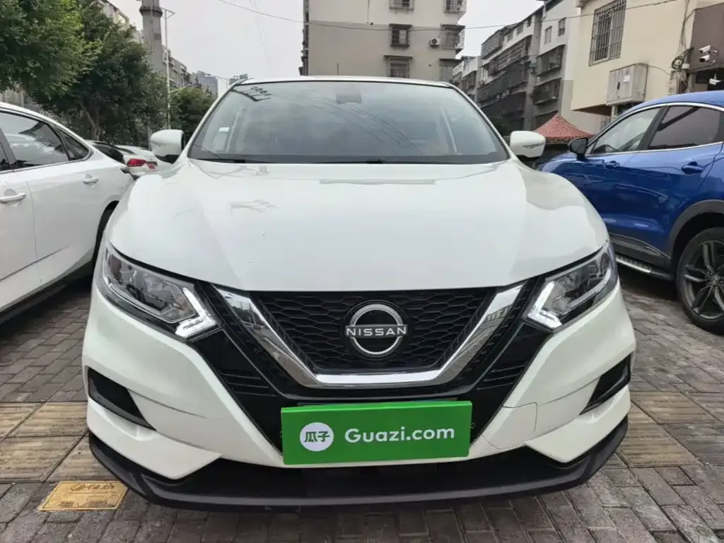Nissan Qashqai — фото 5