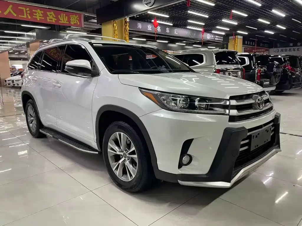 Toyota Highlander 2021 из CN, фото 7