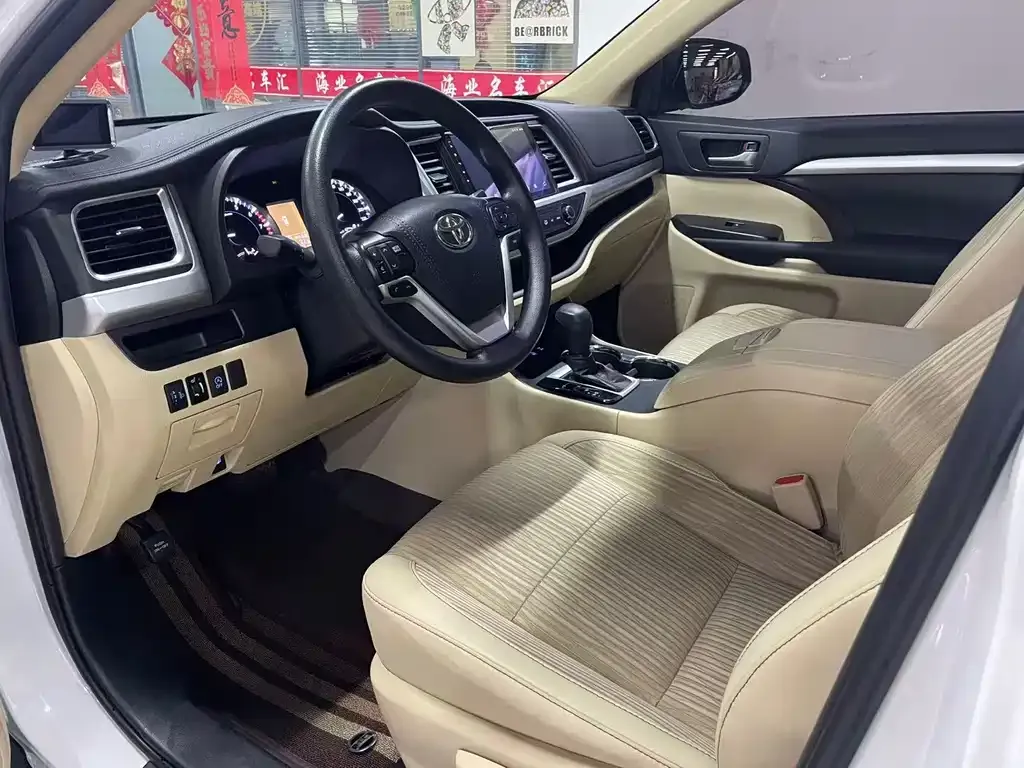 Toyota Highlander 2021 из CN, фото 6
