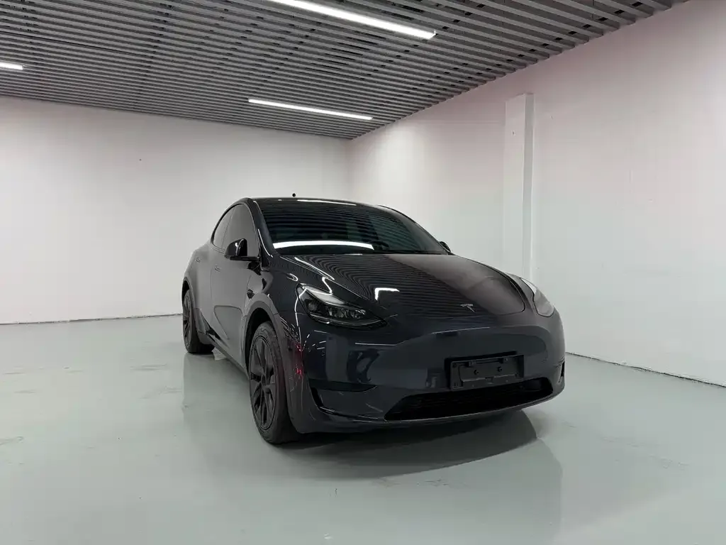 Tesla Model Y 2024 из CN, фото 3