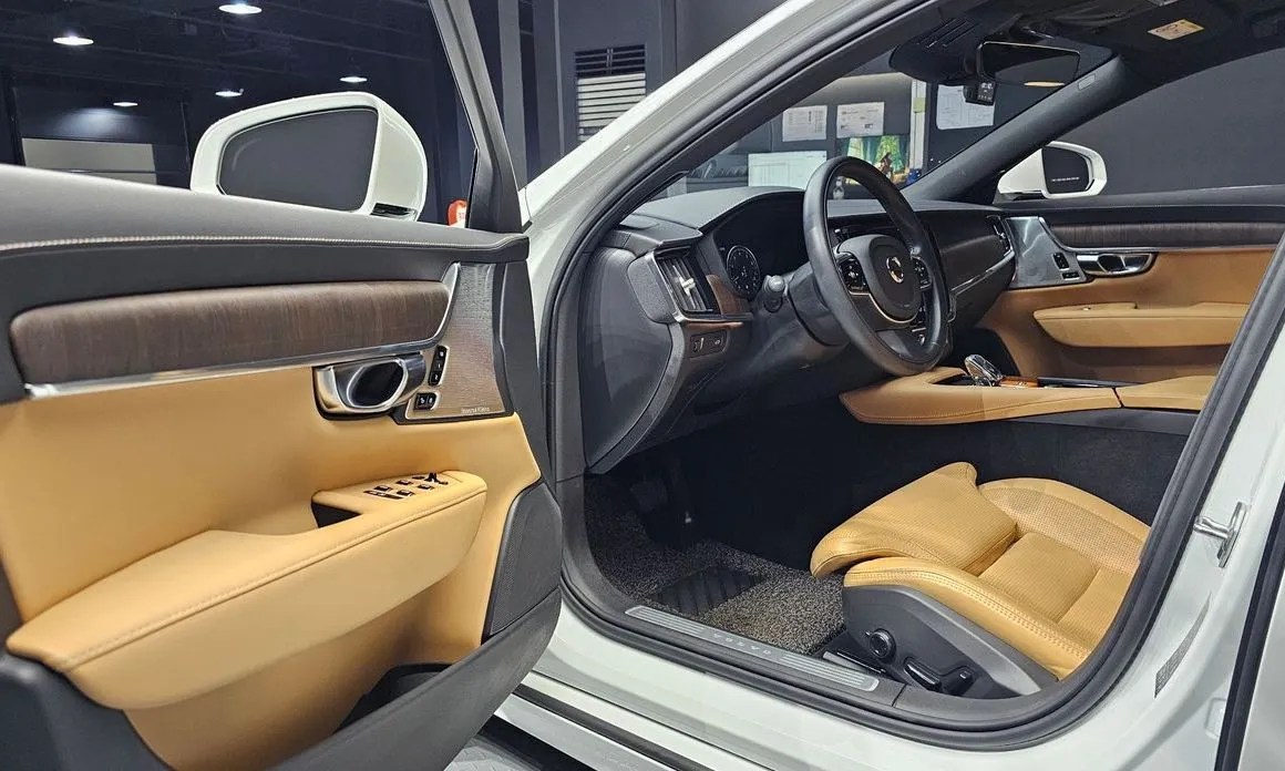 Volvo S90 2021 из KR, фото 9