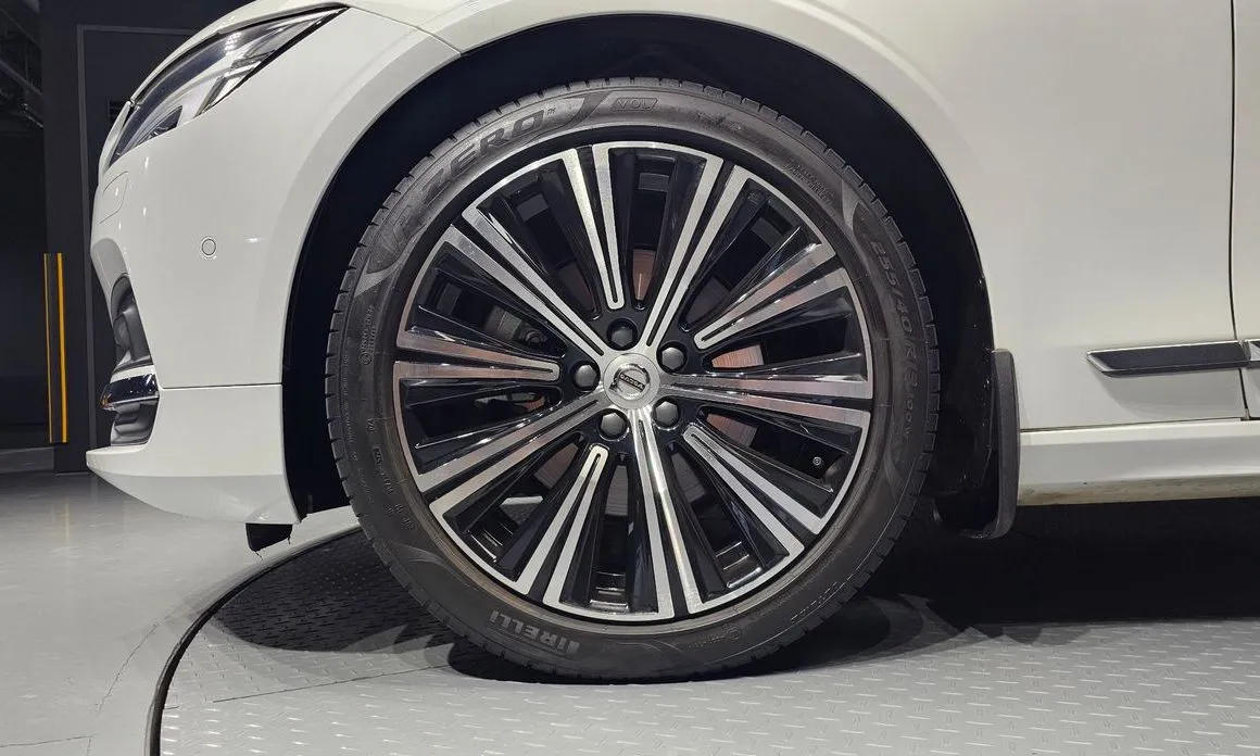 Volvo S90 2021 из KR, фото 5