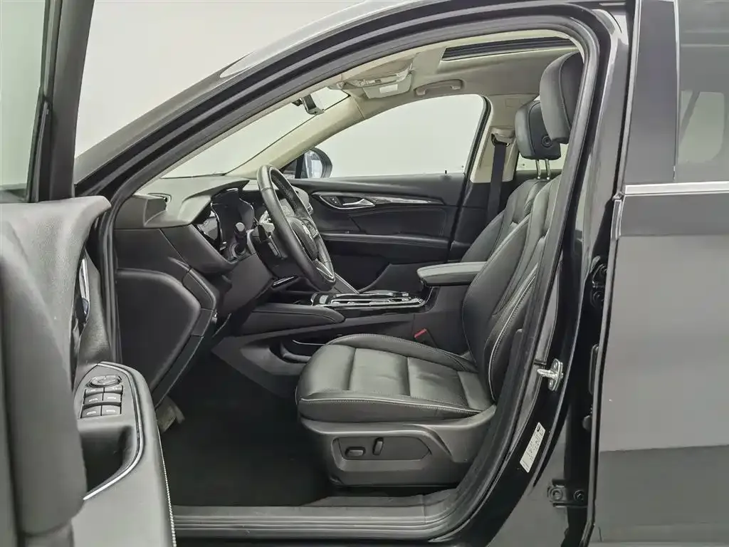 Buick Envision Plus — фото 9