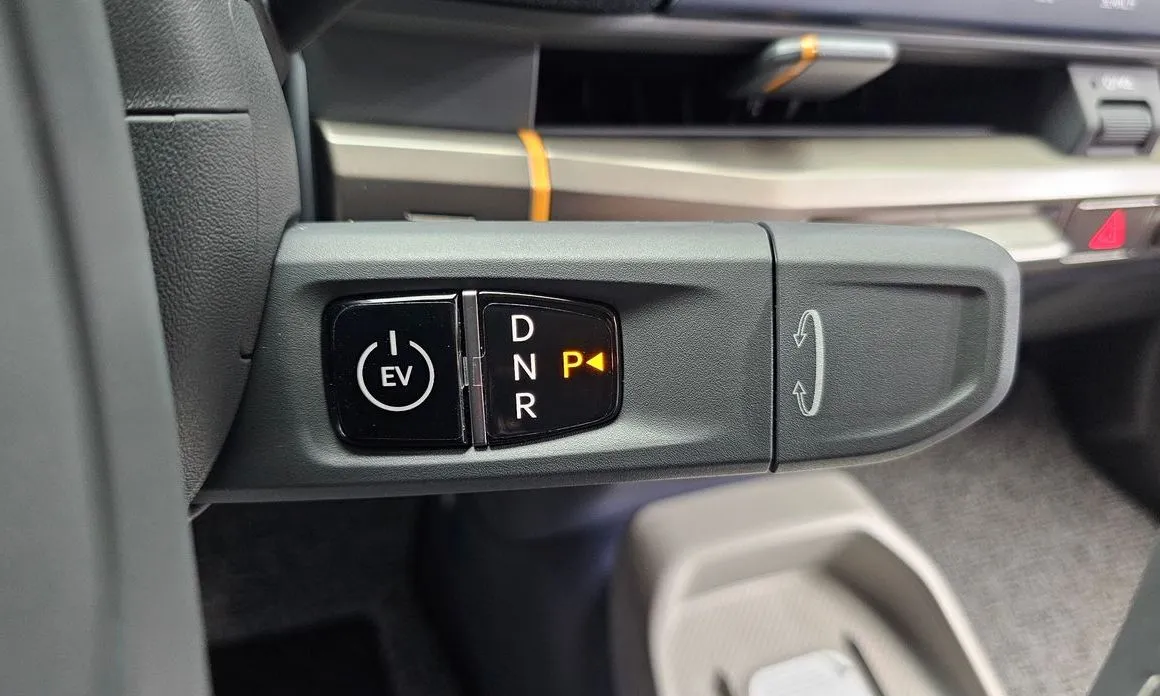 Kia EV3 — фото 2