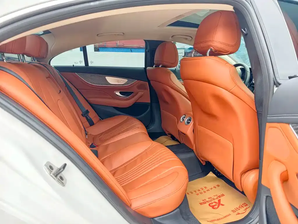 Mercedes-Benz CLS — фото 9