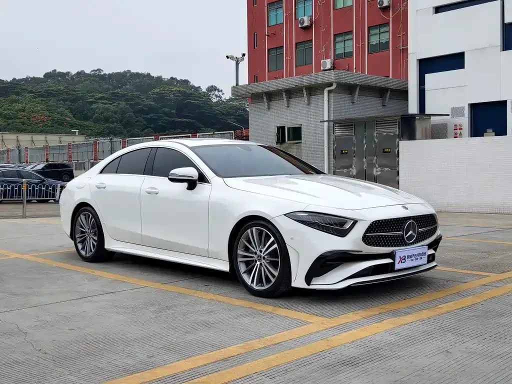 Mercedes-Benz CLS — фото 8