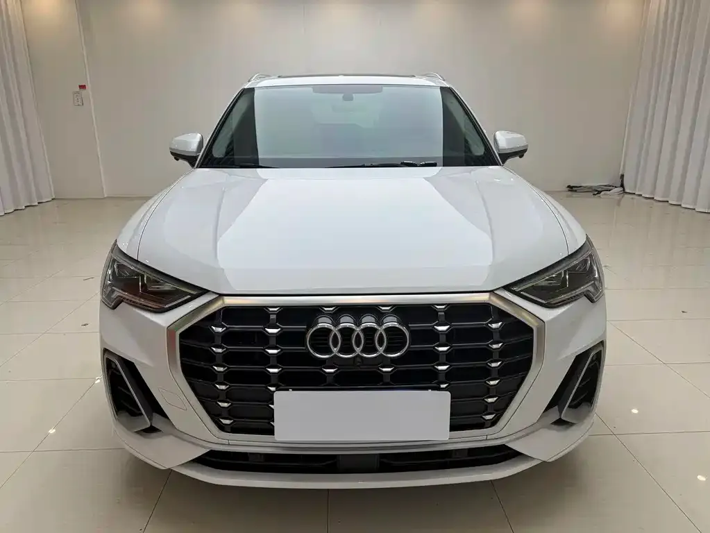 Audi Q3 — фото 9