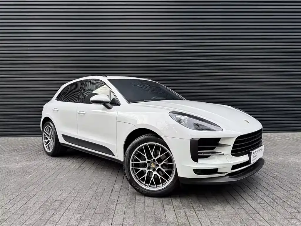 Porsche Macan — фото 1