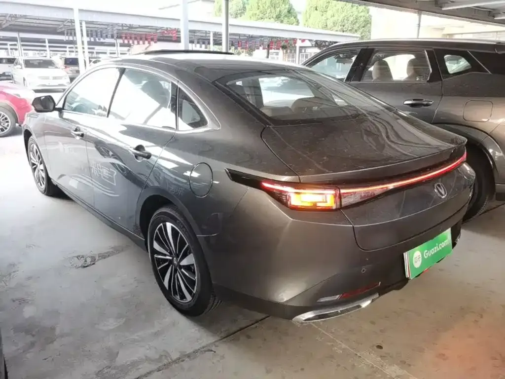 Changan Eado PHEV 2026 из CN, фото 6