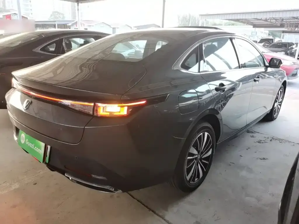 Changan Eado PHEV 2026 из CN, фото 5