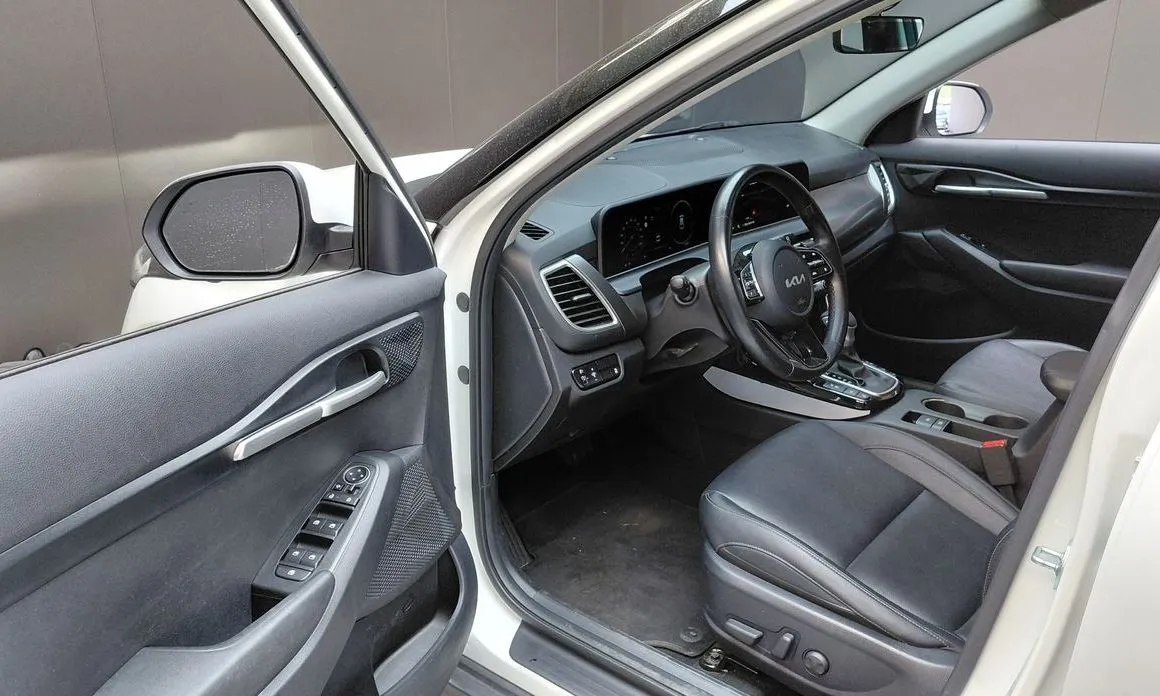 Kia Seltos 2023 из KR, фото 4