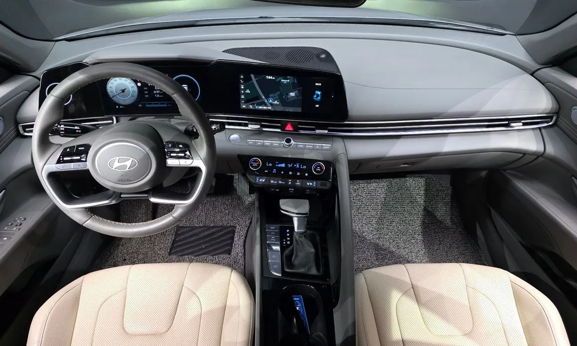 Hyundai AVANTE 2024 из KR, фото 10
