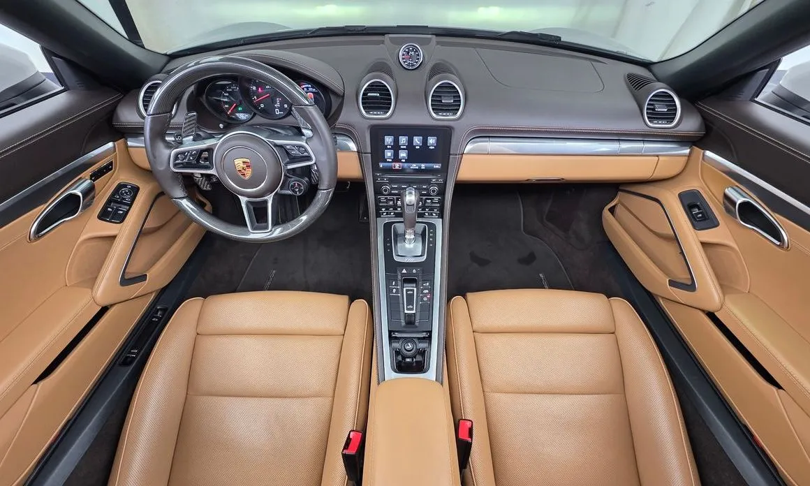 Porsche 718 2022 из KR, фото 7