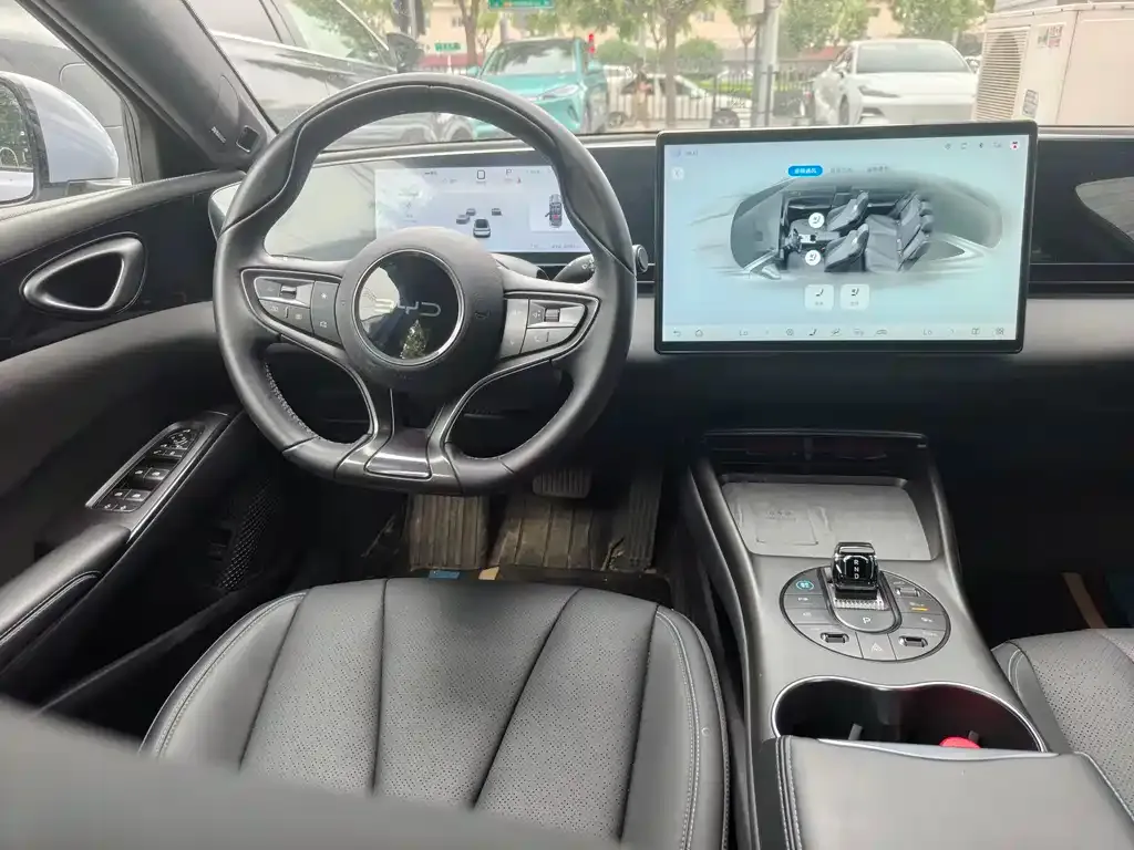 BYD Seal — фото 7