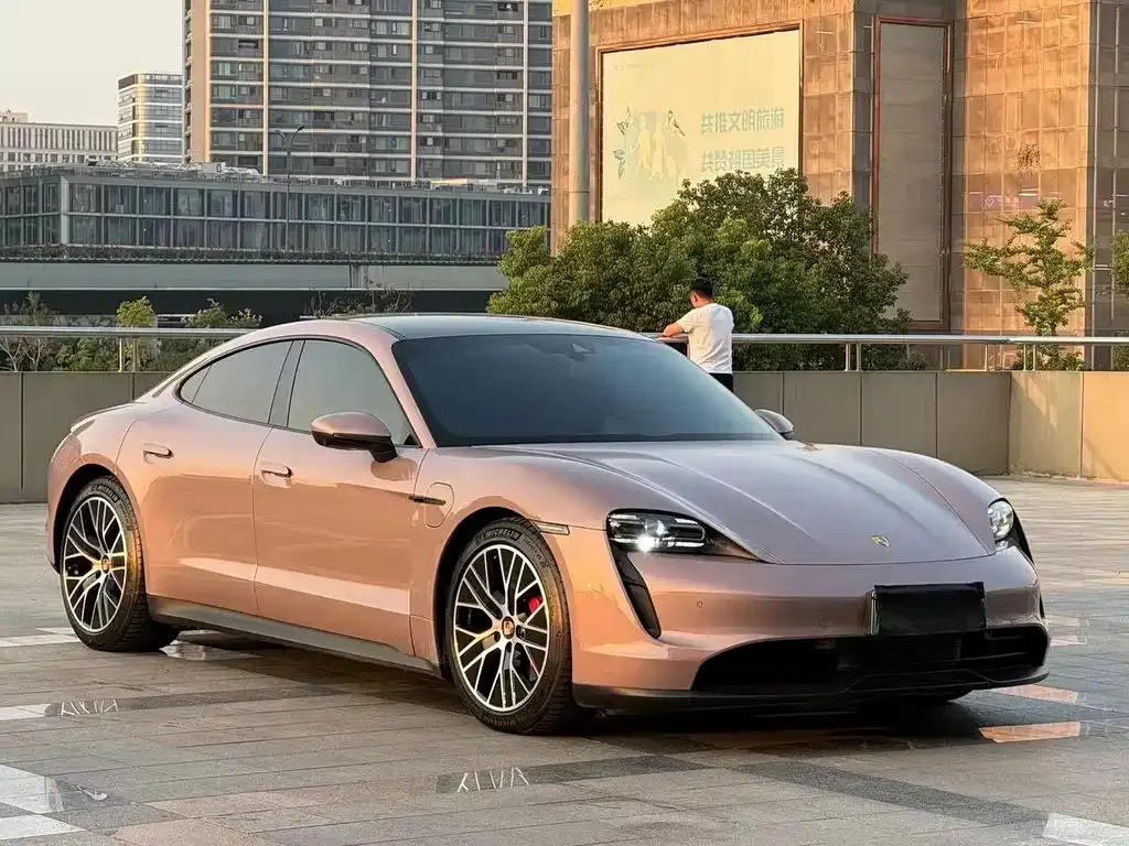 Porsche Taycan 2021 из CN, фото 9