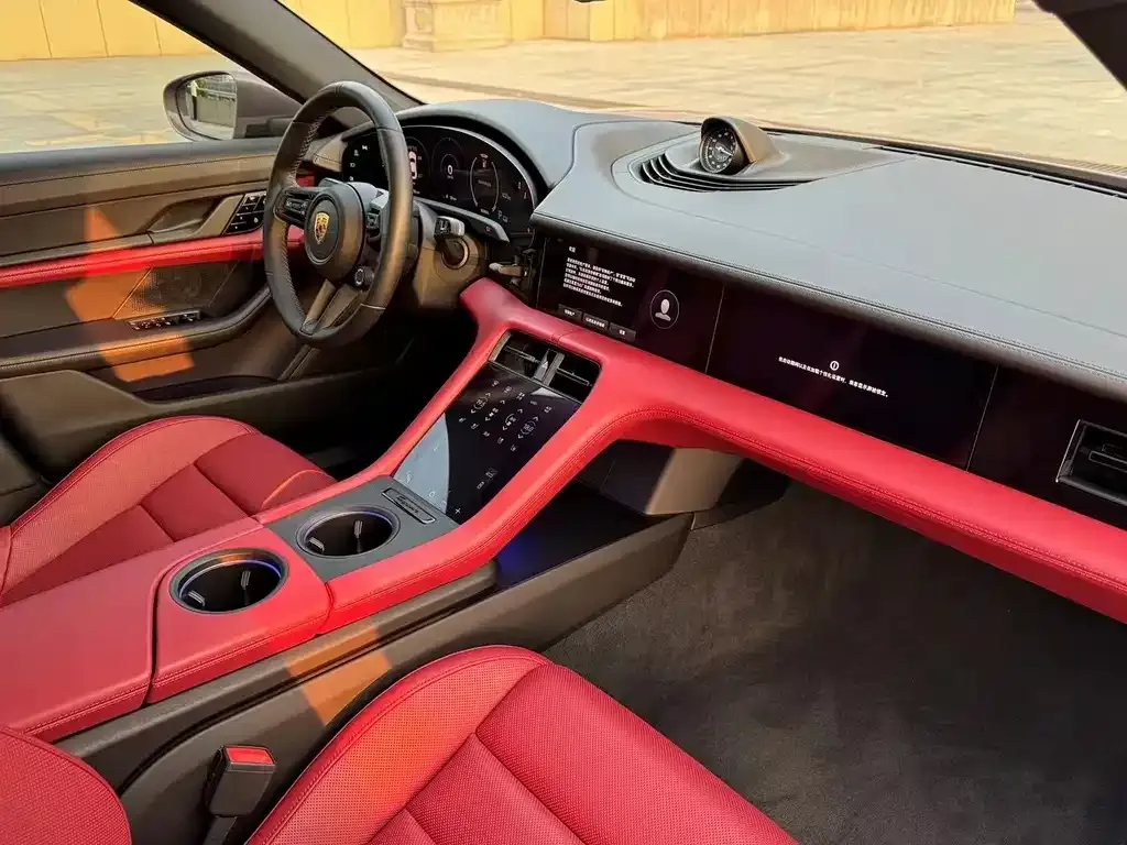 Porsche Taycan 2021 из CN, фото 3