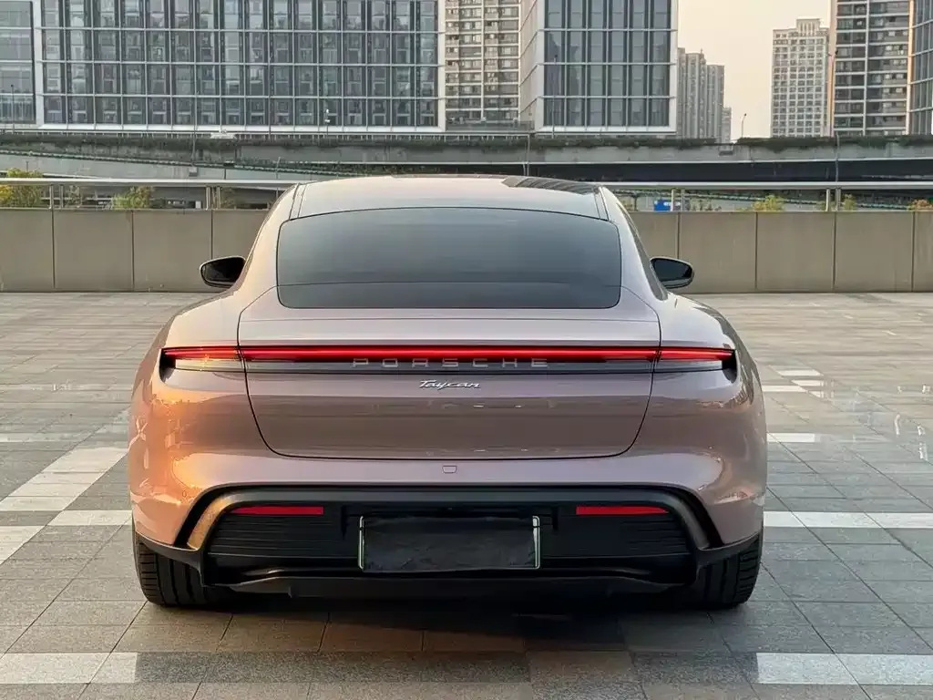 Porsche Taycan 2021 из CN, фото 4