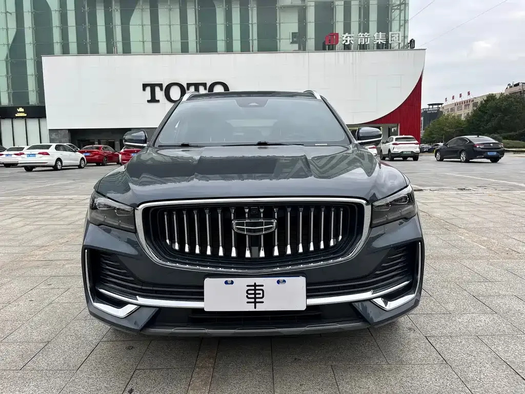 Geely Xingyue L — фото 10