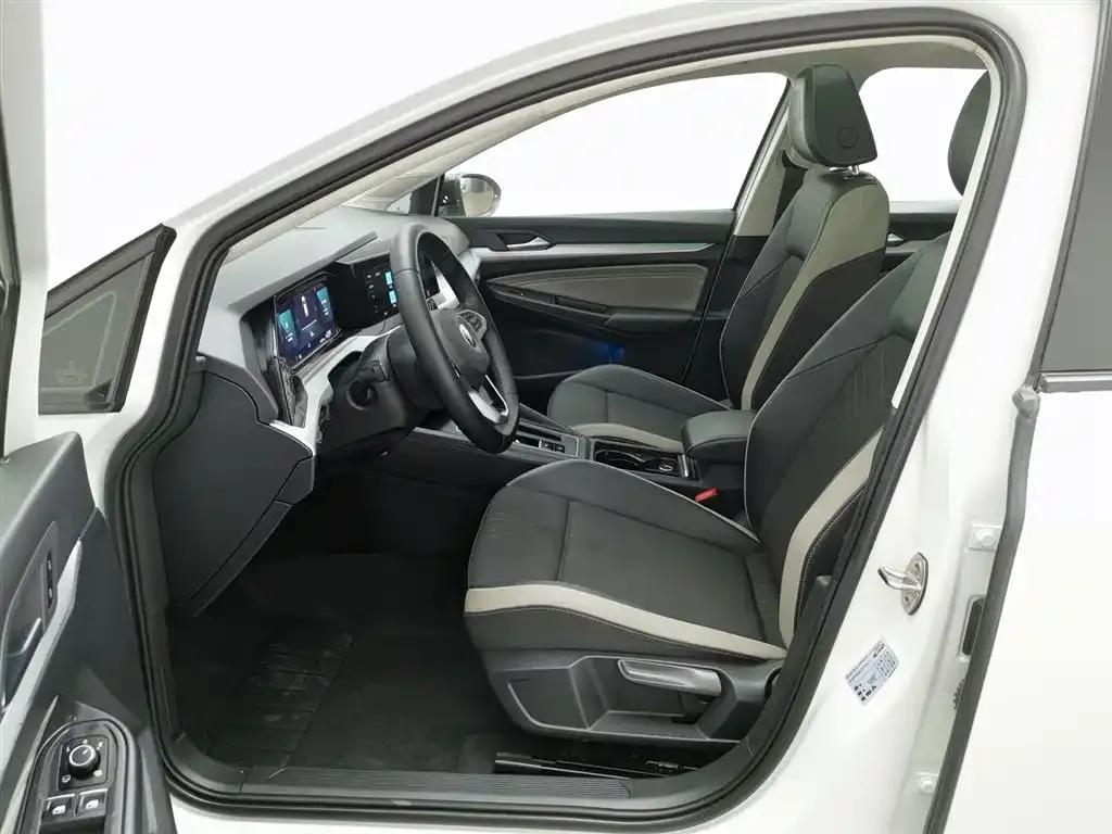 Volkswagen Golf 2021 из CN, фото 9