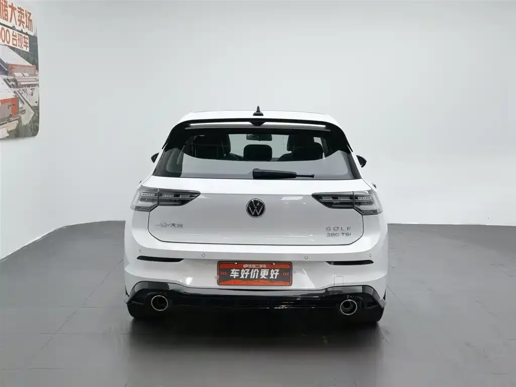 Volkswagen Golf 2021 из CN, фото 2