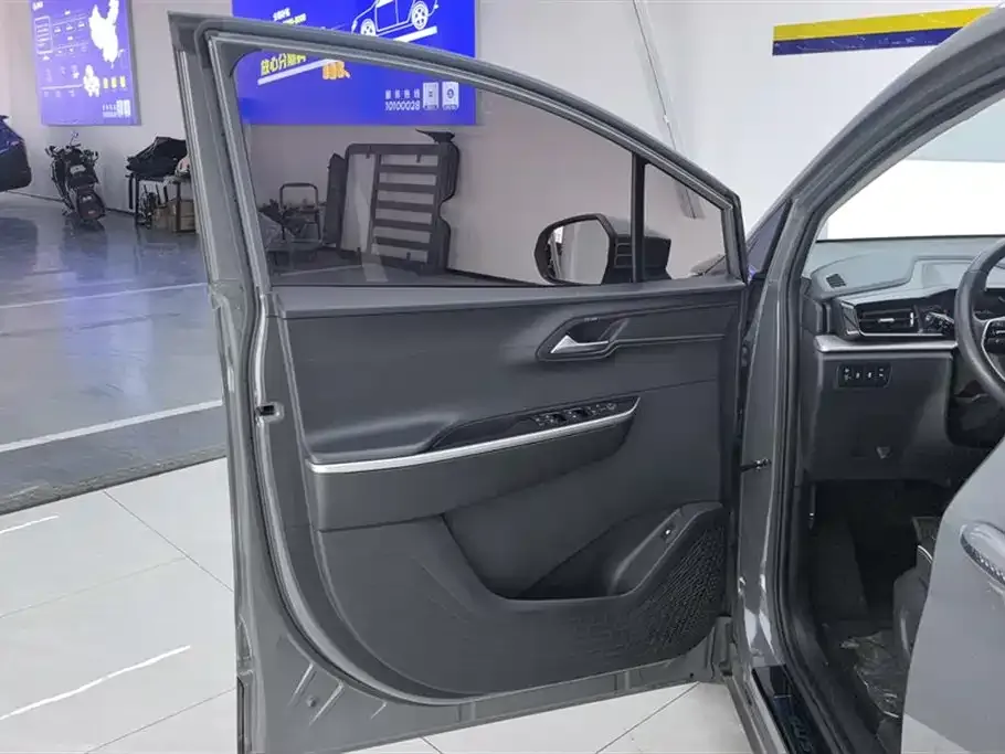 Hyundai Custo — фото 8