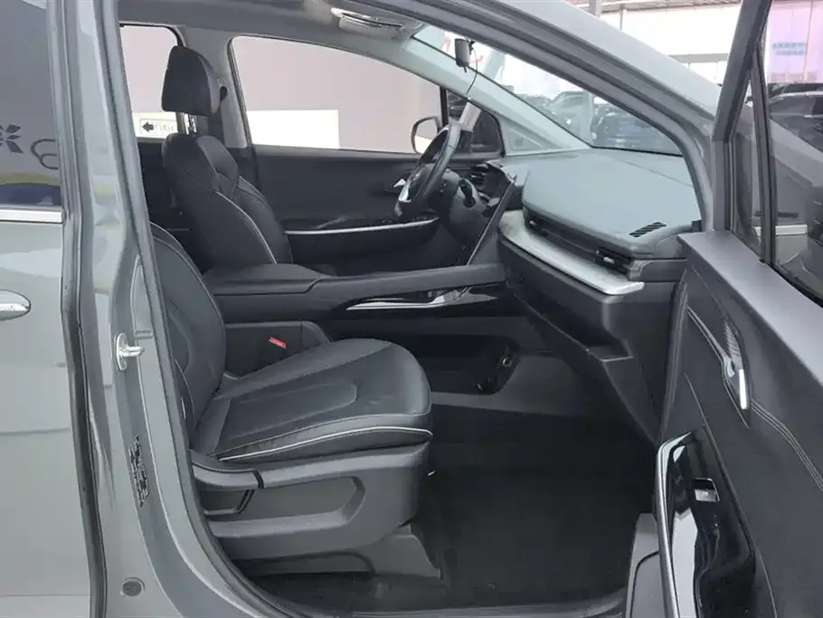 Hyundai Custo — фото 2