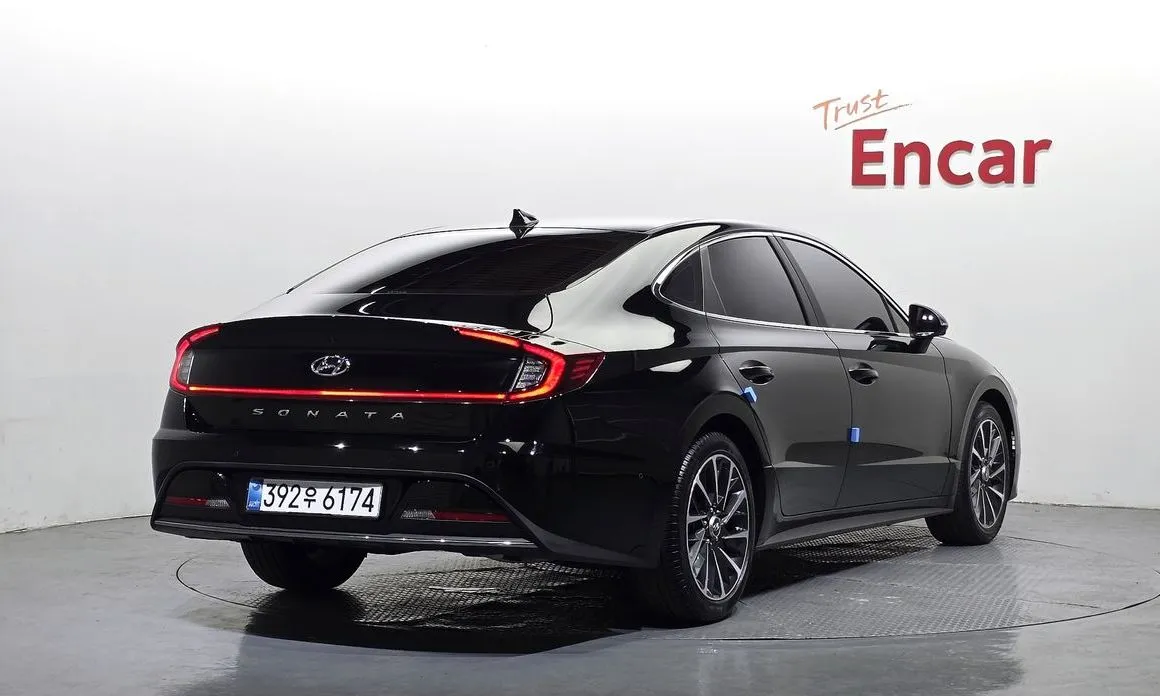 Hyundai Sonata 2023 из KR, фото 3