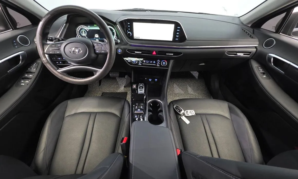 Hyundai Sonata 2023 из KR, фото 9