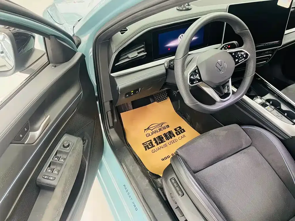 Volkswagen Passat — фото 9