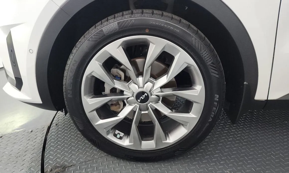 Kia Sorento 2023 из KR, фото 8