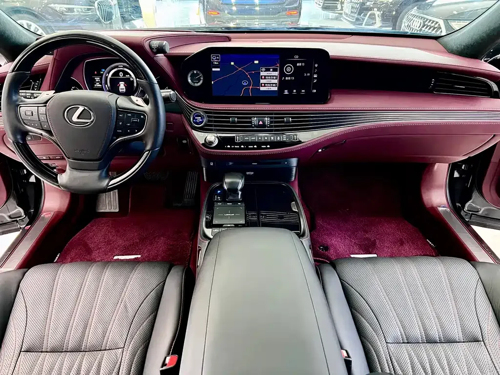 Lexus LS — фото 8