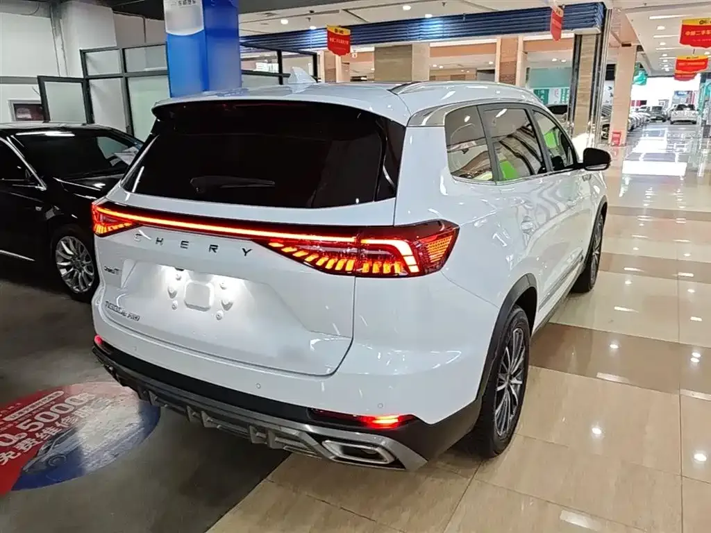 Chery Tiggo 8 PRO — фото 10