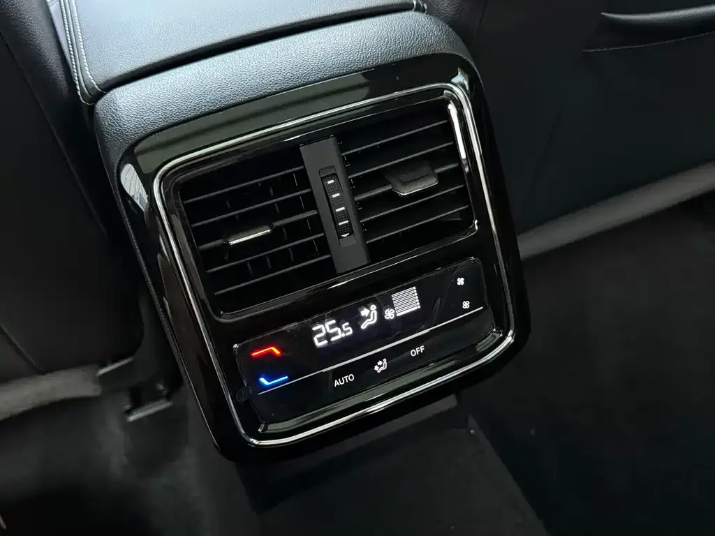 Volkswagen Passat — фото 2