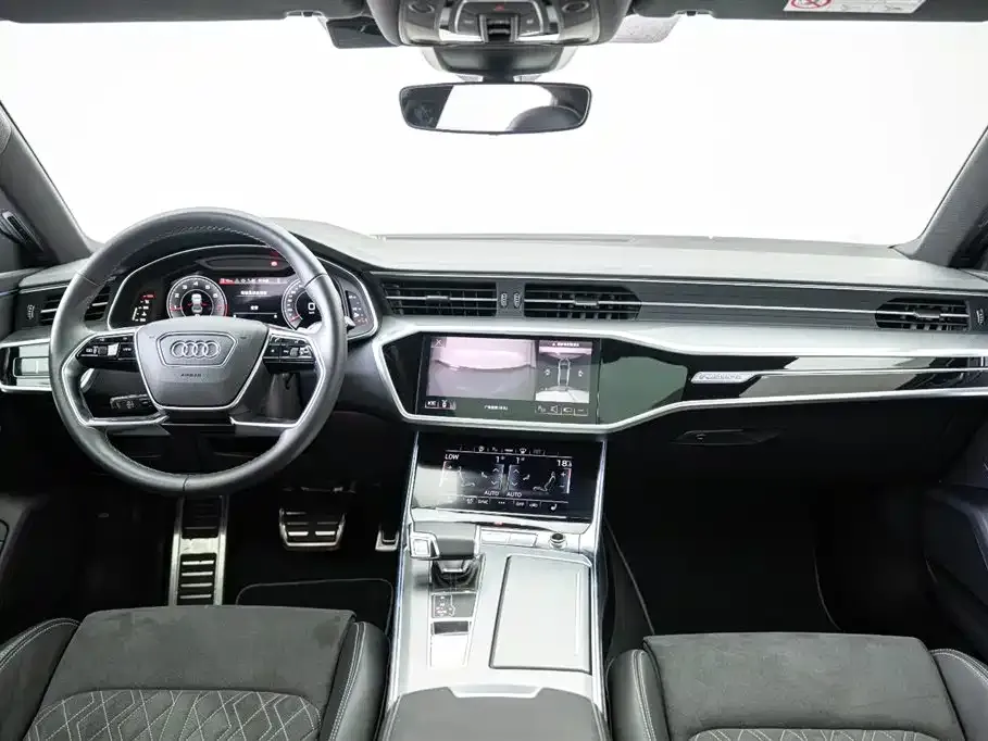 Audi A7L — фото 4