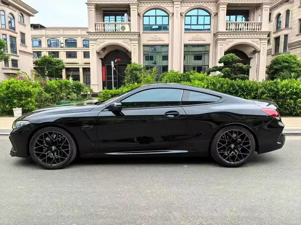 BMW M8 2023 из CN, фото 8