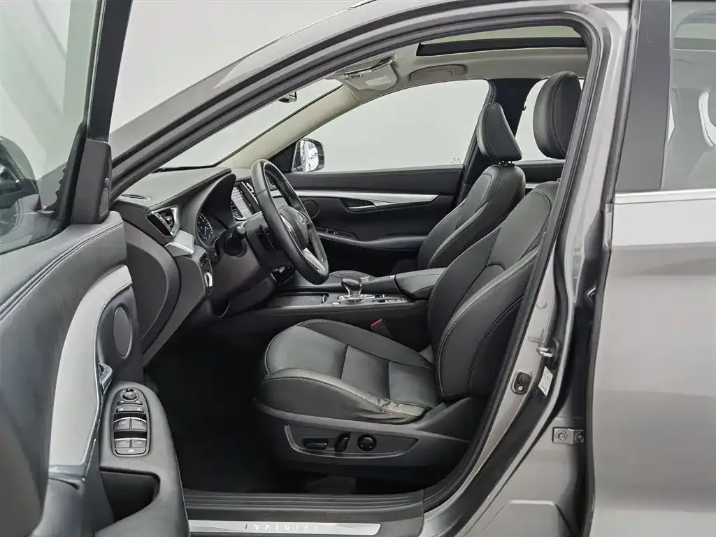 Infiniti QX50 2021 из CN, фото 4