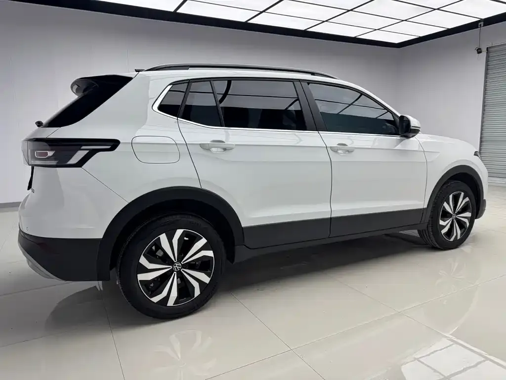 Volkswagen Tharu — фото 6