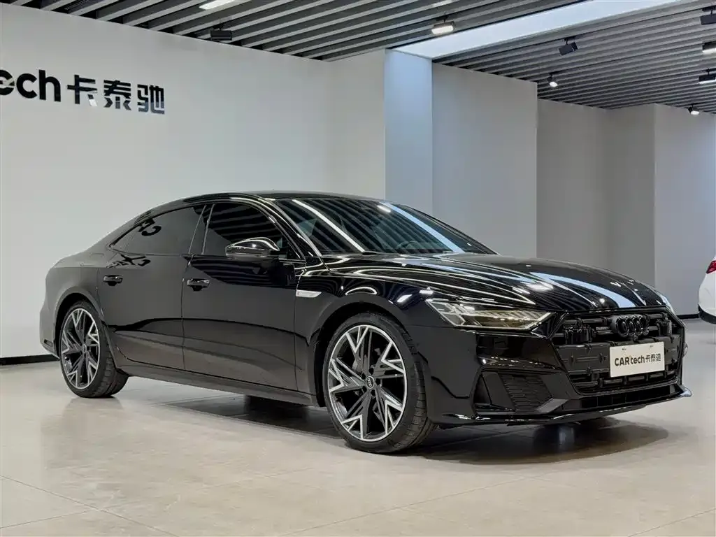 Audi A7L — фото 5