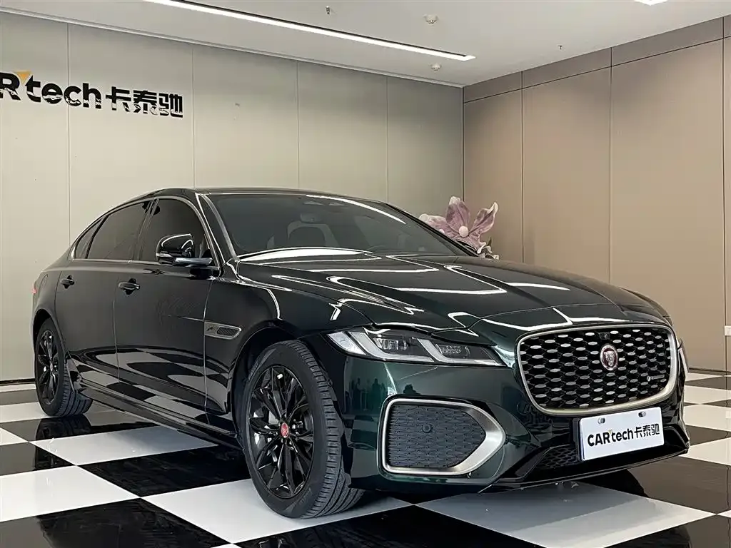 Jaguar XFL — фото 10