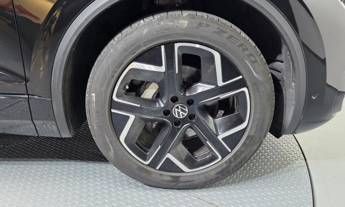 Volkswagen Touareg 2024 из KR, фото 6