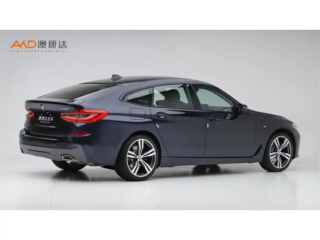 BMW 6 Series GT — фото 10