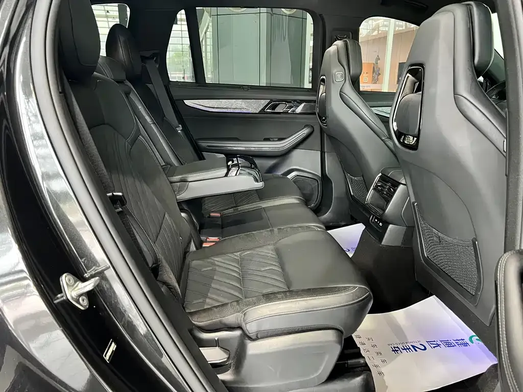 Lynk & Co 09 PHEV 2022 из CN, фото 2