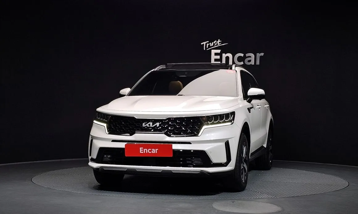 Kia Sorento — фото 10