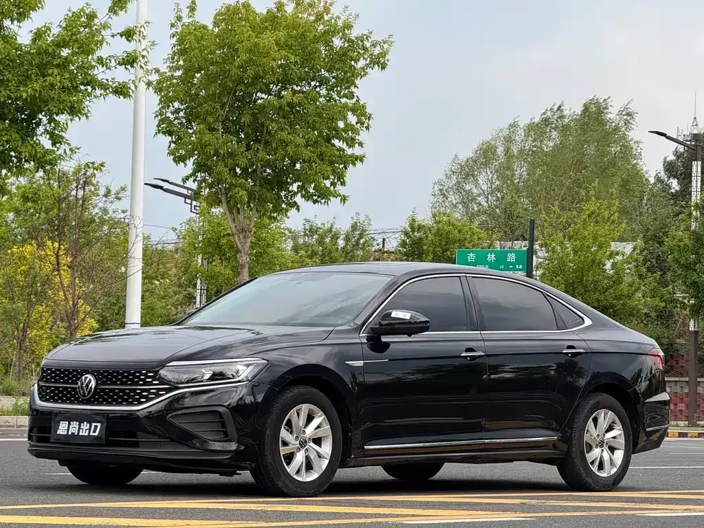 Volkswagen Passat — фото 7