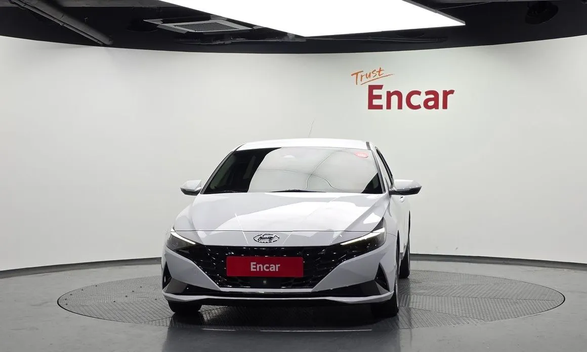 Hyundai AVANTE 2022 из KR, фото 2