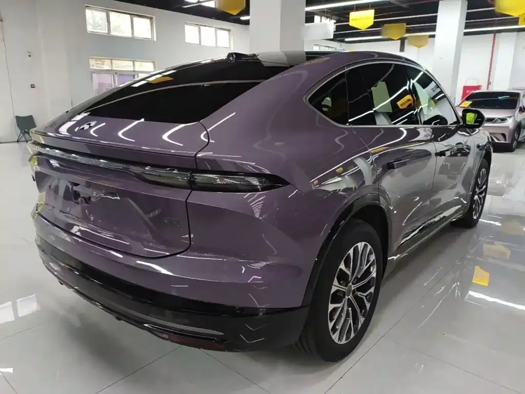 NIO EC6 — фото 7