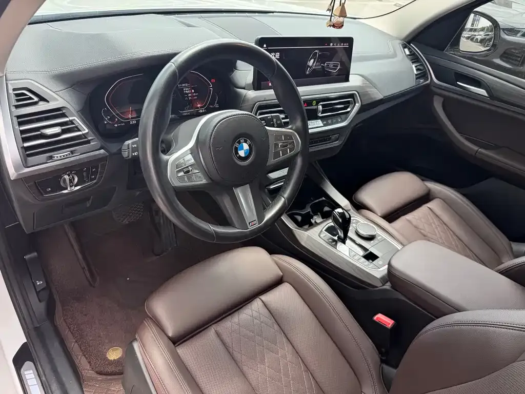 BMW X3 — фото 9