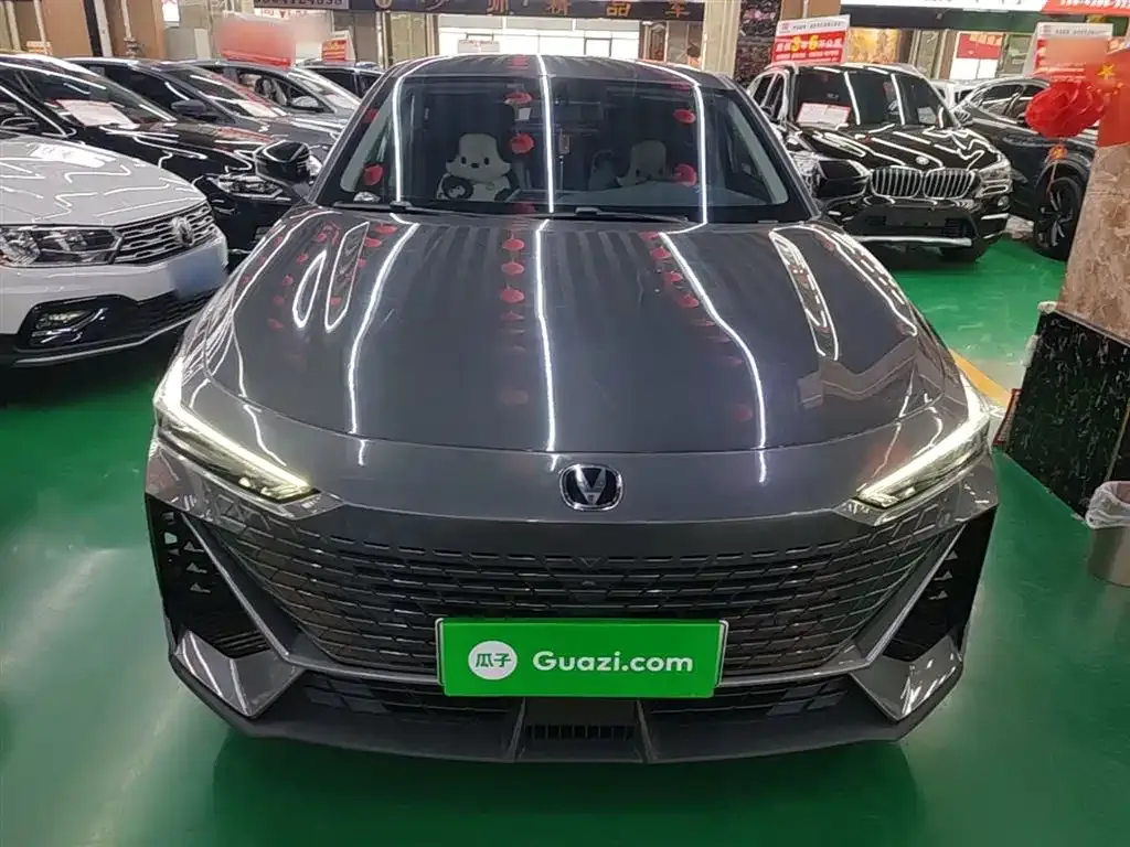 Changan UNI-V iDD 2023 из CN, фото 2