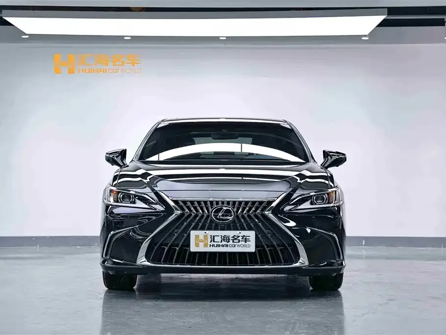 Lexus ES — фото 6