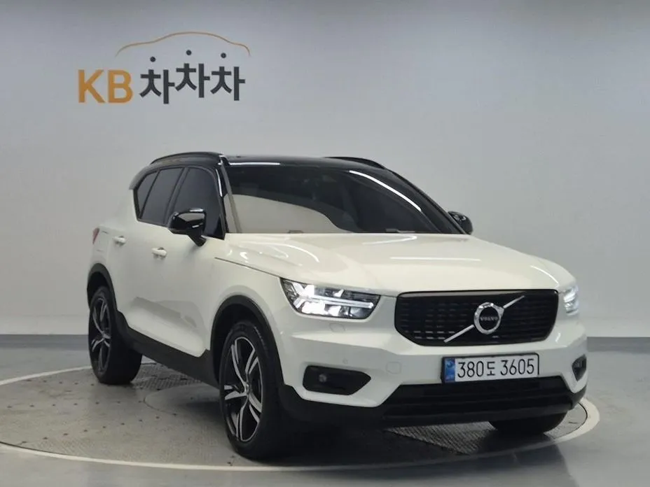 Volvo XC40 2021 из KR, фото 2